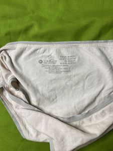 Used and customiseable white panty