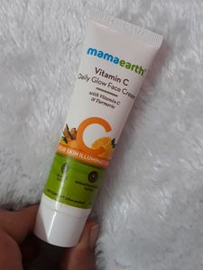 Mamaearth Vitamin C Daily Glow Face Cream With Vit