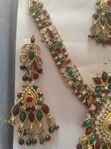 Elegant Jewelry Set
