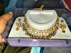 Necklace Set