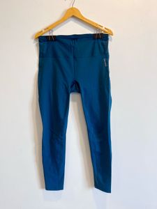 Athletic Sports Bra and Track Pants Combo (M)