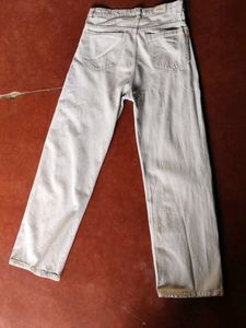 Light Wash Faded Straight Leg Jeans