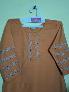Pure Cotton Silk Branded Hand Embroidery Kurti, XL