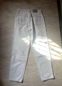 levis straight white /light denim jeans