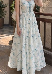 Elegant White Floral Maxi Dress