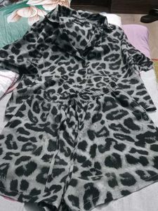 Stylish Leopard Print Shirt