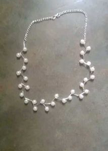 White Stone Chain