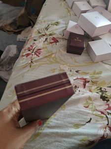 Tanishq Jewellery chain Box
