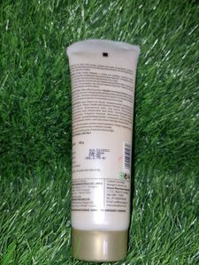 Ozone D-tan Facial Cleanser