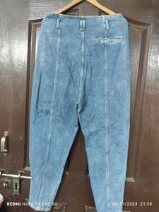 Women's Jeans..