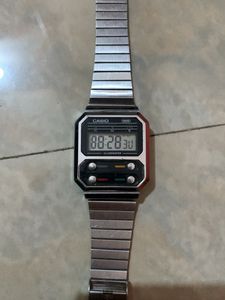 VINTAGE WATCH