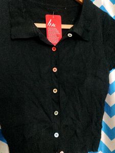 Black Button-Up Short Sleeve Top