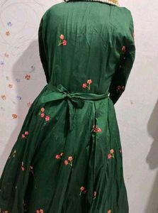 Elegant Green Embroidered Ethnic Gown
