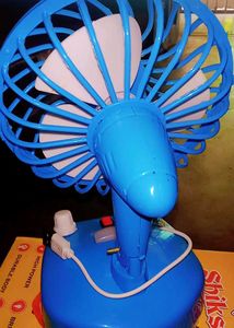Rechargeable Fan With A Light ,