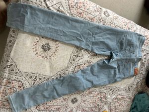 Levi's Light Wash Denim Jeans