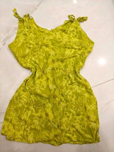 Floral Print Shoulder Tie up Kurti