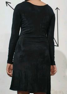 Elegant Black Velvet Mini Dress