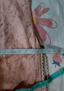 Elegant Pink Embroidered Kurta