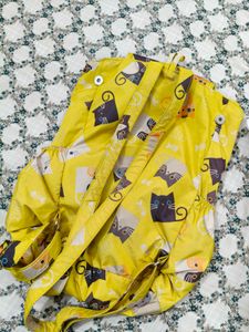 Cute Cat Print Yellow bagpack