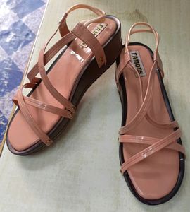 Famous Heel Sandal Size, 39