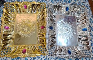 3 Plastic Trays + Freebie