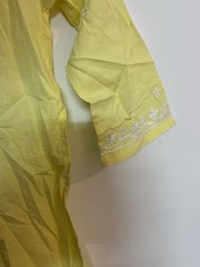 Elegant Yellow Embroidered Kurta