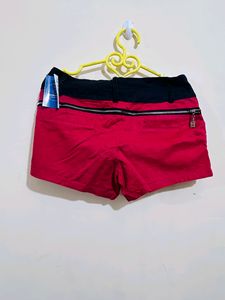 Red Hot Shorts