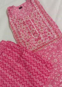 Beautiful Pink Floral Kurta Set