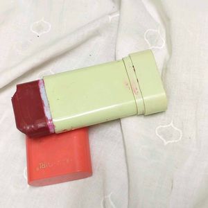 Blush Compact
