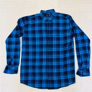 New Slimfit Shirt (Size M 38)