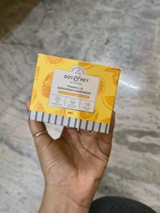 Dot & Key Vitamin C+E Super Bright Moisturizer