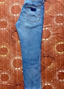 Wrangler Straight Fit Jeans