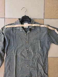 Checked Mahendi colour Casual Shirt
