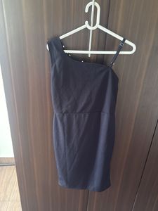 Sequin One-Shoulder Party Dress
