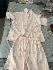 Cute Hello Kitty 3 piece Pajama Set