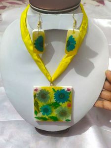Handmade Resin Jewellery Set