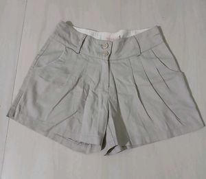 Vintage Tan Khaki Shorts/Grey