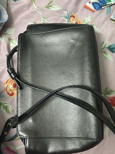 Emporio Armani Crossbody sling Bag