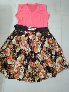 Coral V-Neck Floral Print Dress with Belt