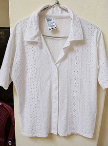 Chic White Eyelet Short Sleeve Top