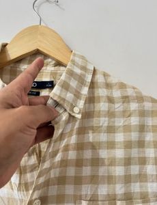 SPAO Men's Beige Gingham Button-Down Shirt
