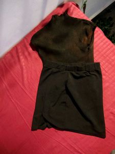 Ribbed Top with Skirt