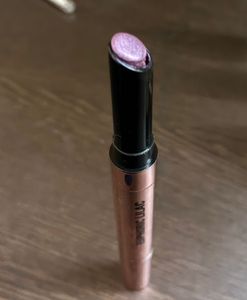 Makeup Revolution Lilac Eyeshadow Stick