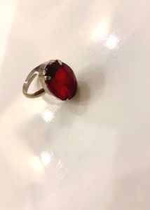 New Elegant Oval Red Stone Ring