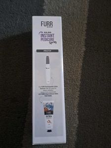 Furr Instant Pedicure Spray for Soft Feet