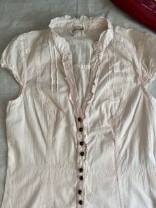 Elegant Women's Pink Button-Up Top