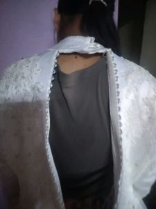 White wedding gown ( bust size adjustable)