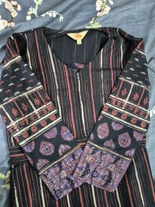 Stylish Striped Kurta with Pom-Pom Trim