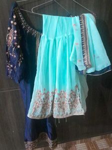 Elegant Salwar Kameez Set