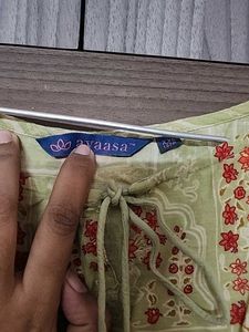 Avaasa Straight Kurti